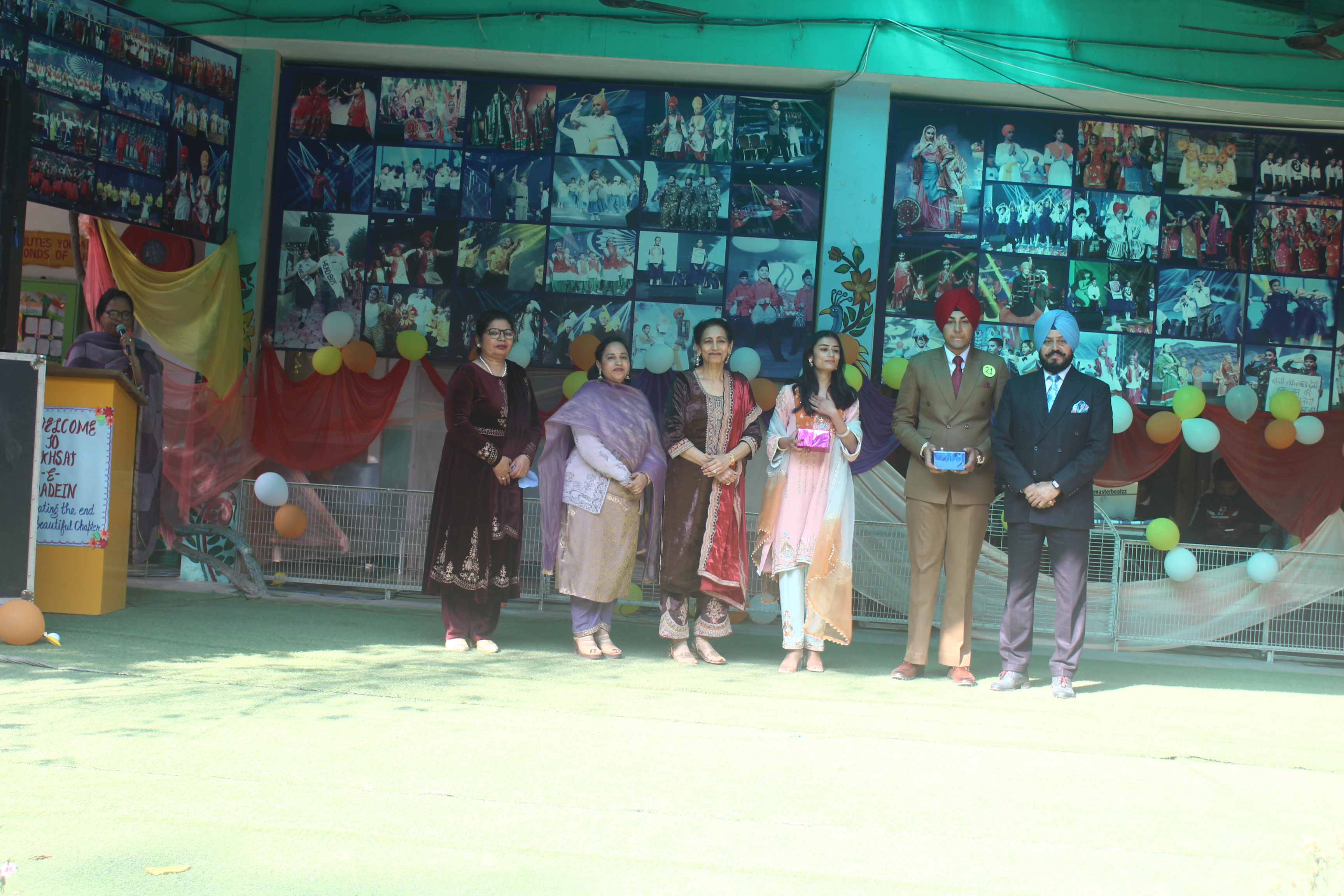 Farewell 2025-26 - Group photo of graduating students