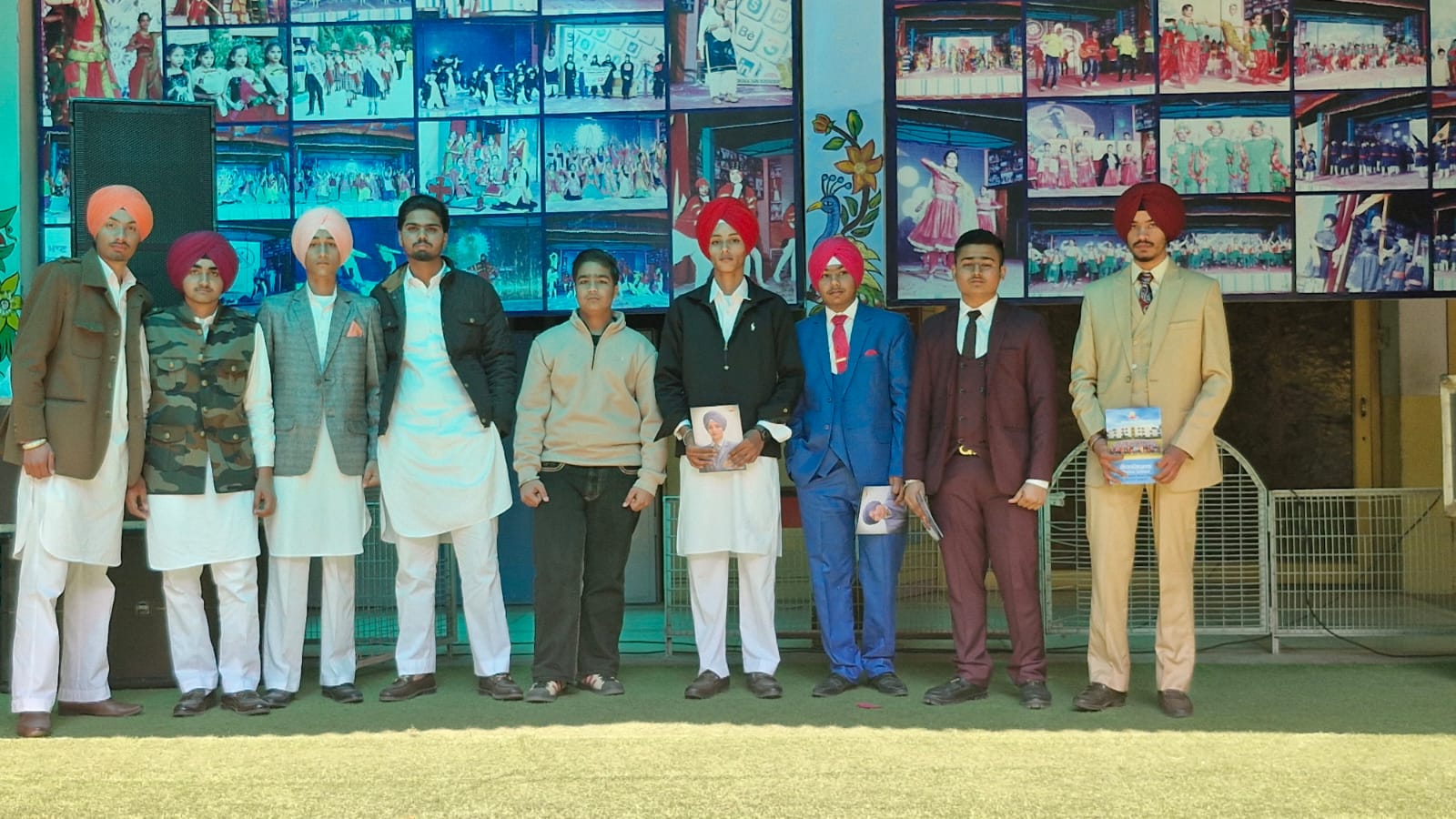 Farewell 2024-25 - Group photo with faculty
